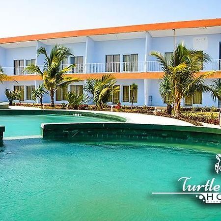 Turtle Beach Hotel Ujunggenteng ภายนอก รูปภาพ